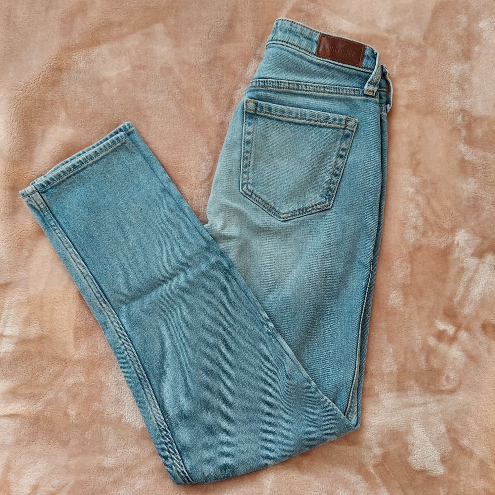 Hollister 3r mom jeans